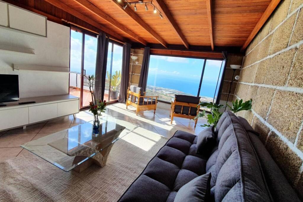 Lovely Two Bedroom Apartment With Amazing View Техина-де-Исора Экстерьер фото